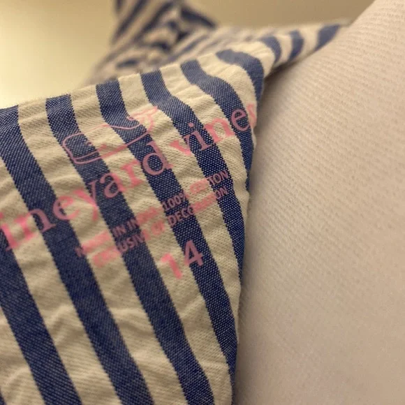 VINEYARD VINES seersucker dress size 14 (girls) - Picture 9 of 9